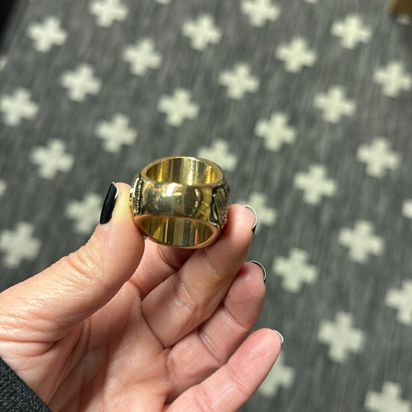 Yankee Ring - Picture 4 of 6